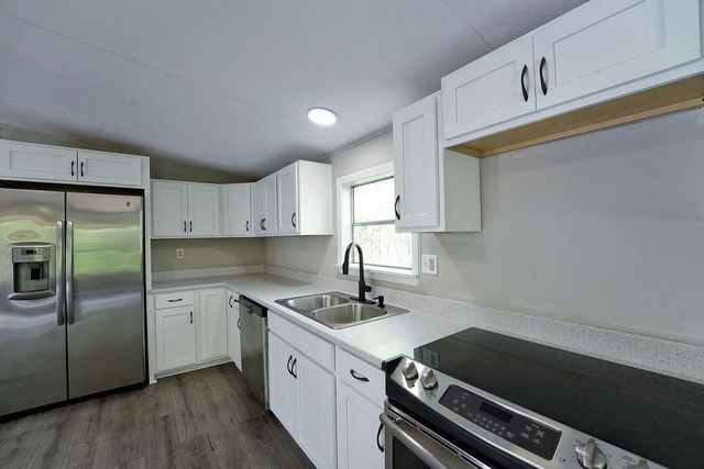 116 Chivalry Lane, Ball Ground, GA 30107