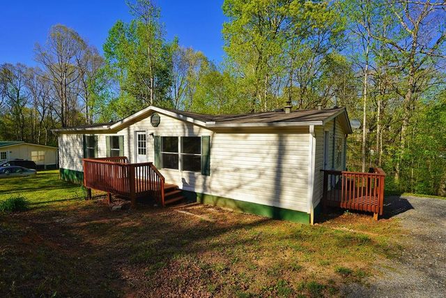 116 Chivalry Lane, Ball Ground, GA 30107