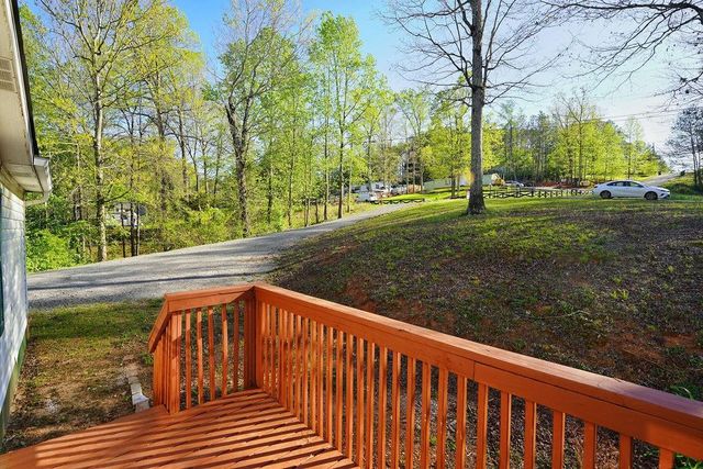 116 Chivalry Lane, Ball Ground, GA 30107