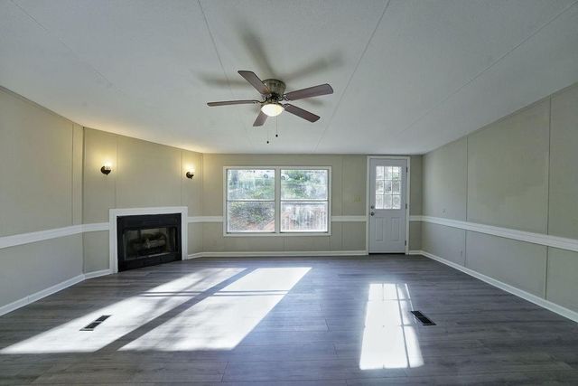 116 Chivalry Lane, Ball Ground, GA 30107