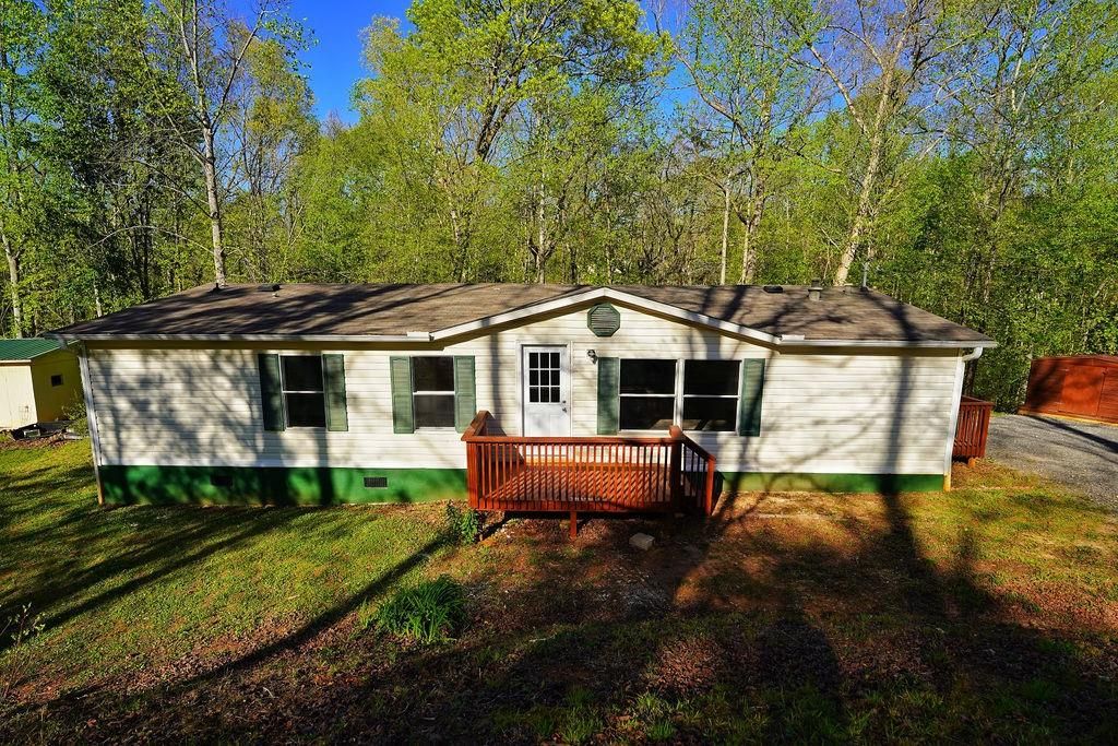 116 Chivalry Lane, Ball Ground, GA 30107