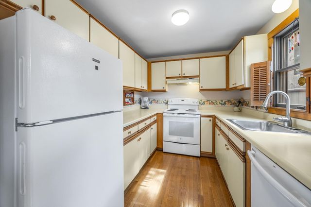 1 Seashore Park Drive UNIT 1, Provincetown, MA 02657
