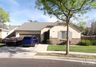 692 Firenze Street, Lemoore, CA 93245