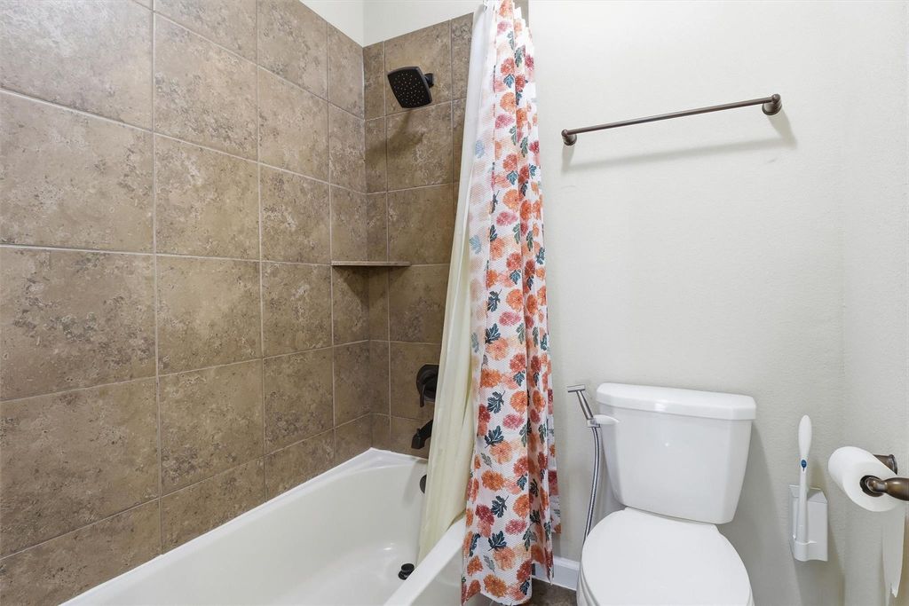 Image 43 of property listing at 26202 Rustic Ranch Lane, Katy, TX 77494