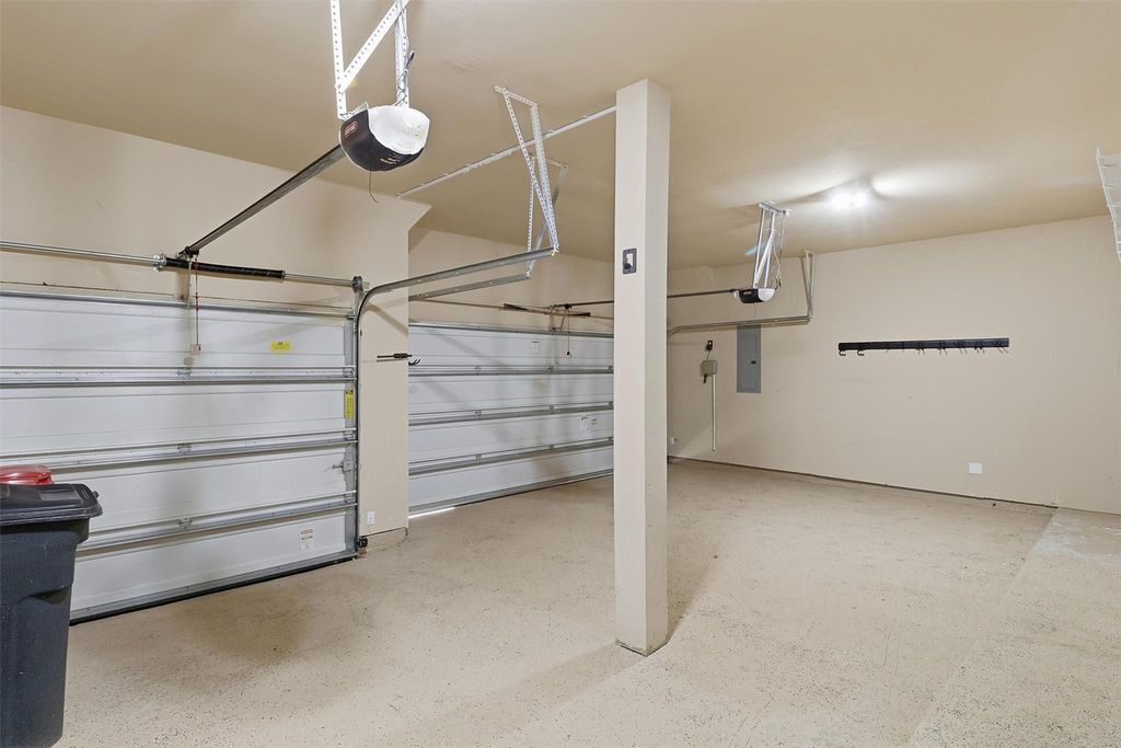 Image 49 of property listing at 26202 Rustic Ranch Lane, Katy, TX 77494