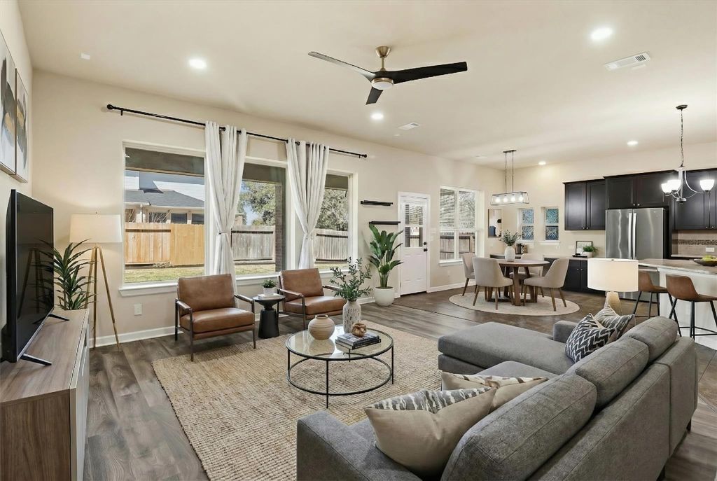 Image 9 of property listing at 26202 Rustic Ranch Lane, Katy, TX 77494