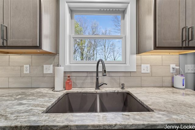 3457 Kersting Drive, Muskegon, MI 49444