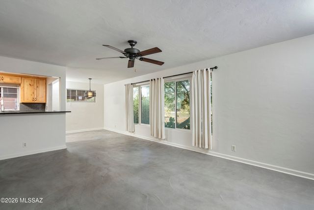 3581 E Seneca Street, Tucson, AZ 85716