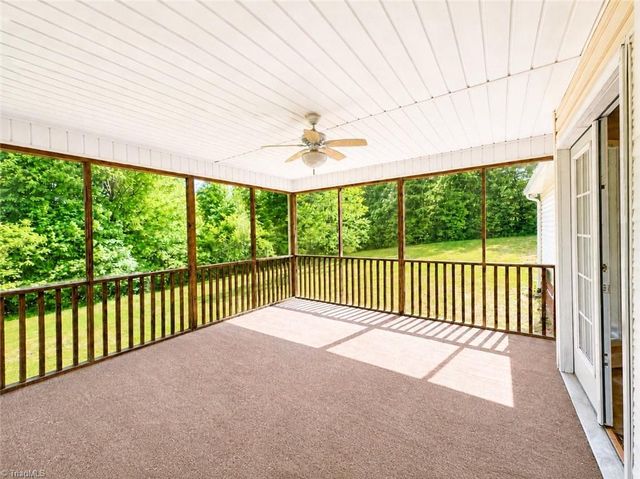 858 George Murphy Road, Winston-salem, NC 27107