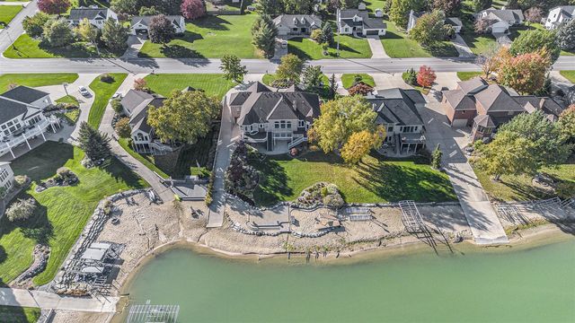 8614 24th Avenue, Jenison, MI 49428
