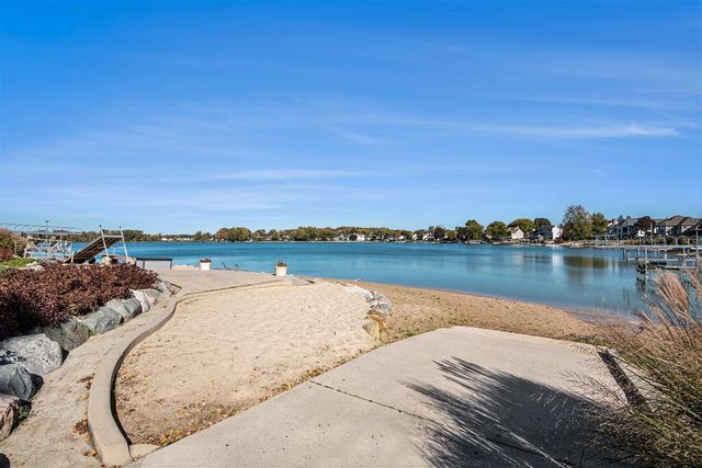 8614 24th Avenue, Jenison, MI 49428