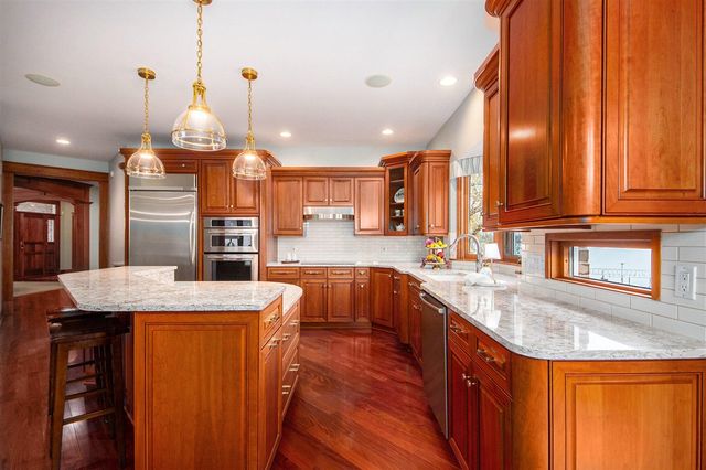 8614 24th Avenue, Jenison, MI 49428