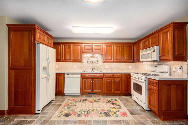 8614 24th Avenue, Jenison, MI 49428