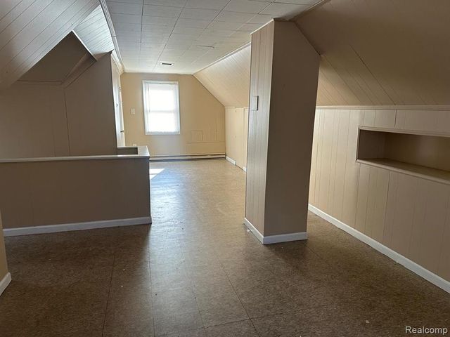 19337 Annott Street, Detroit, MI 48205