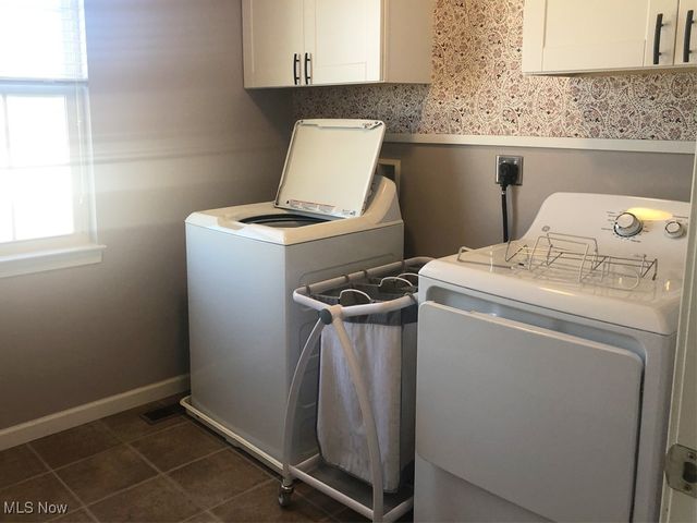 4910 Fallen Leaf Trail, Brunswick Hills, OH 44212