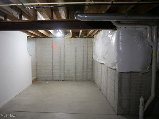 4910 Fallen Leaf Trail, Brunswick Hills, OH 44212