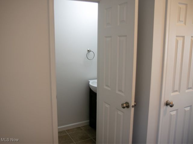 4910 Fallen Leaf Trail, Brunswick Hills, OH 44212