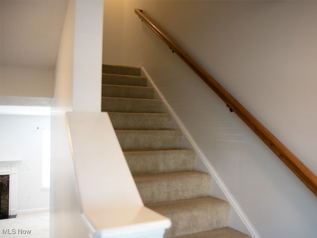 4910 Fallen Leaf Trail, Brunswick Hills, OH 44212