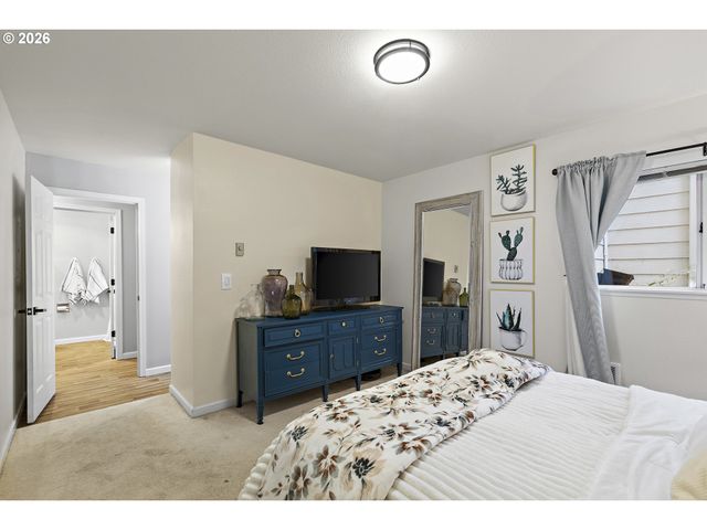 20120 LARKSPUR Ln 81, West Linn, OR 97068