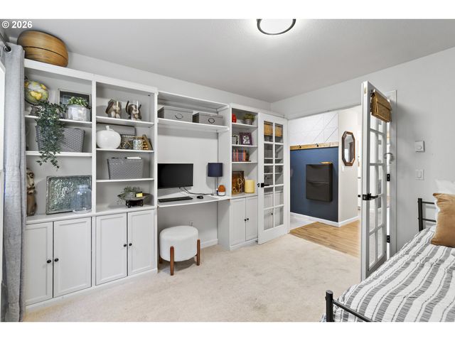 20120 LARKSPUR Ln 81, West Linn, OR 97068