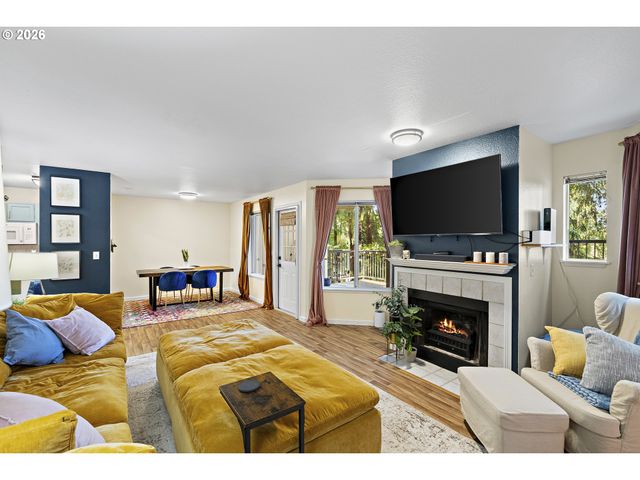 20120 LARKSPUR Ln 81, West Linn, OR 97068