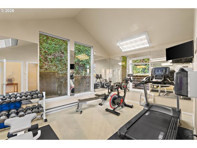 20120 LARKSPUR Ln 81, West Linn, OR 97068