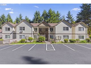 20120 LARKSPUR Ln 81, West Linn, OR 97068