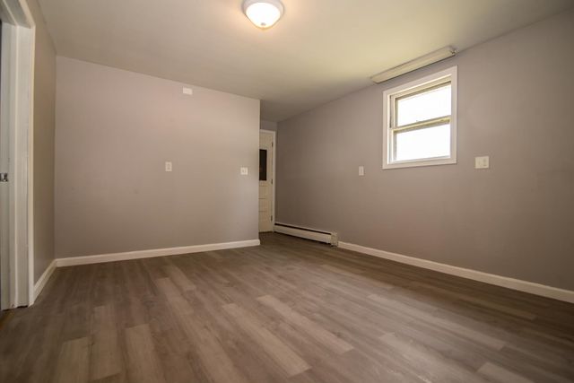 82 S Jewett Street, Manchester, NH 03103