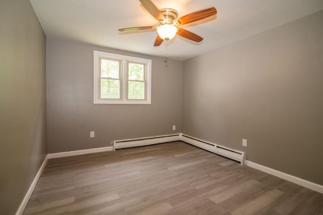 82 S Jewett Street, Manchester, NH 03103