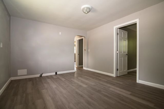 82 S Jewett Street, Manchester, NH 03103