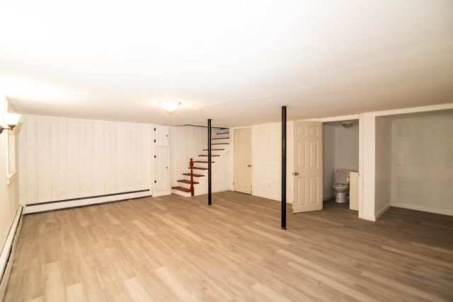 82 S Jewett Street, Manchester, NH 03103