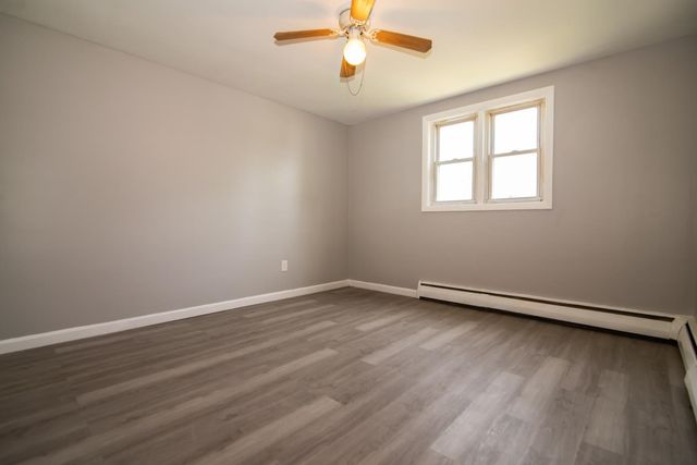 82 S Jewett Street, Manchester, NH 03103