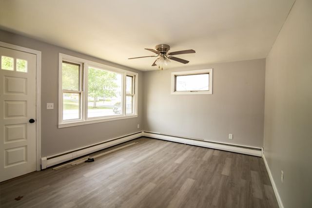 82 S Jewett Street, Manchester, NH 03103