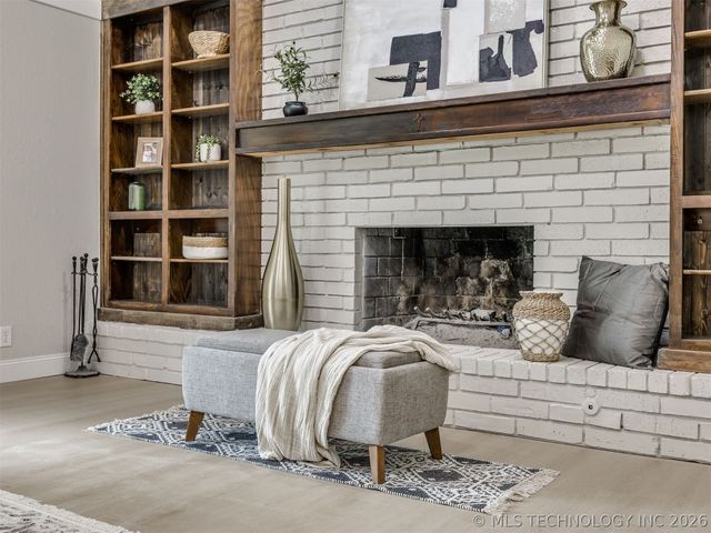 826 Lynwood Lane, Broken Arrow, OK 74011