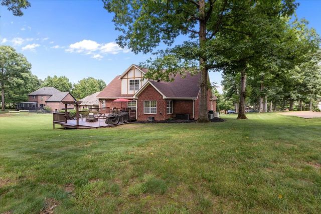 7315 McCormick Dr, Fairview, TN 37062