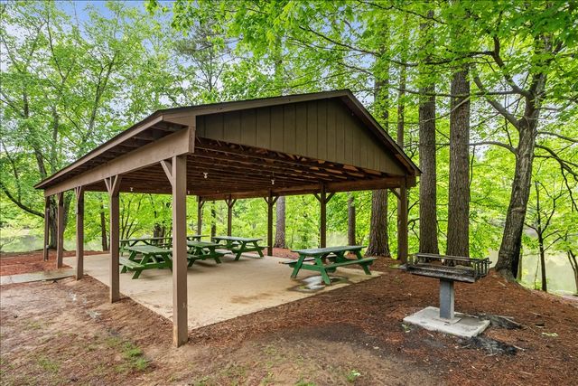 7315 McCormick Dr, Fairview, TN 37062