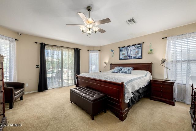 31267 N SADDLEBAG Lane, San Tan Valley, AZ 85143