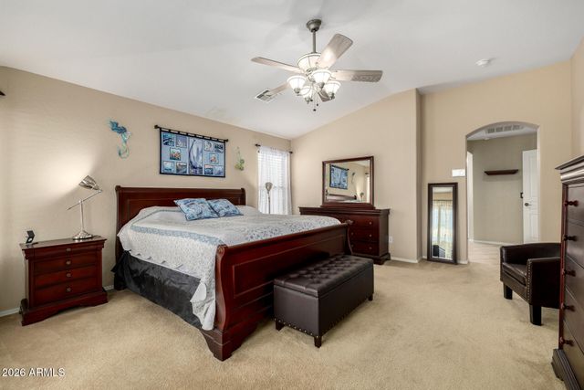 31267 N SADDLEBAG Lane, San Tan Valley, AZ 85143