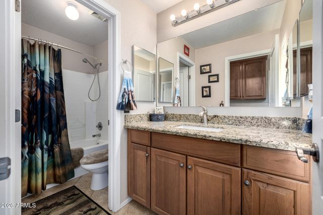 31267 N SADDLEBAG Lane, San Tan Valley, AZ 85143