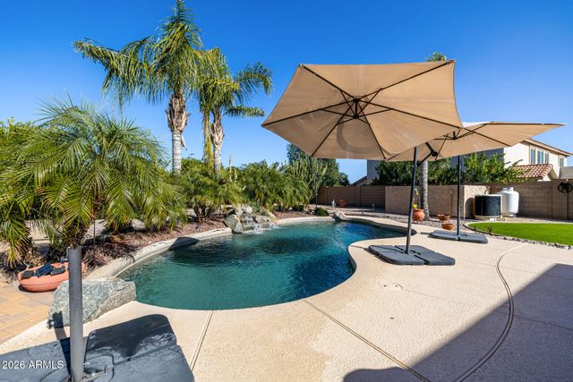 31267 N SADDLEBAG Lane, San Tan Valley, AZ 85143