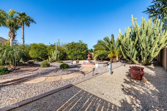 31267 N SADDLEBAG Lane, San Tan Valley, AZ 85143