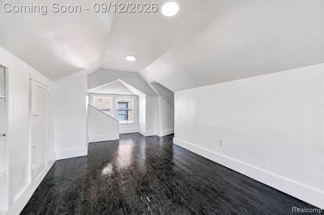 17545 Pennington Drive, Detroit, MI 48221