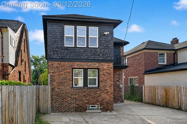 17545 Pennington Drive, Detroit, MI 48221