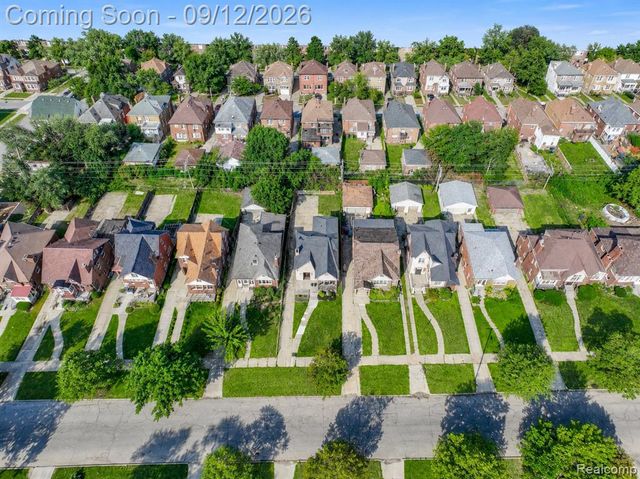 17545 Pennington Drive, Detroit, MI 48221