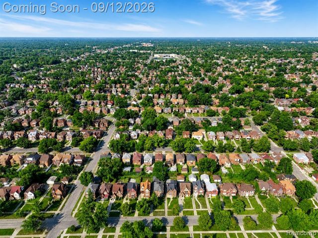 17545 Pennington Drive, Detroit, MI 48221
