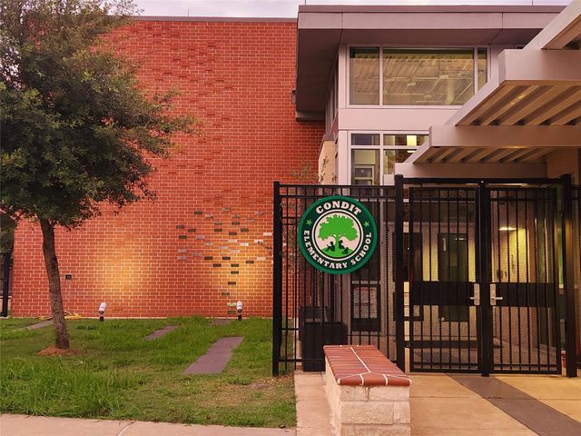 851 Jaquet Drive, Bellaire, TX 77401