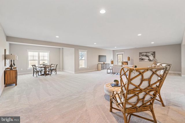 16054 KEYMER HILL CT, Hamilton, VA 20158