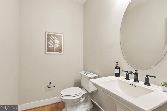 16054 KEYMER HILL CT, Hamilton, VA 20158