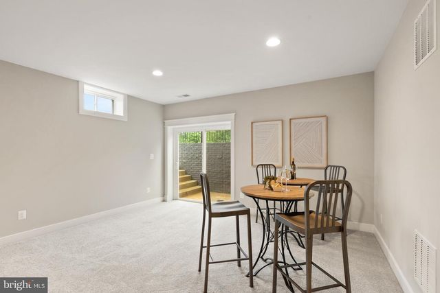 16054 KEYMER HILL CT, Hamilton, VA 20158
