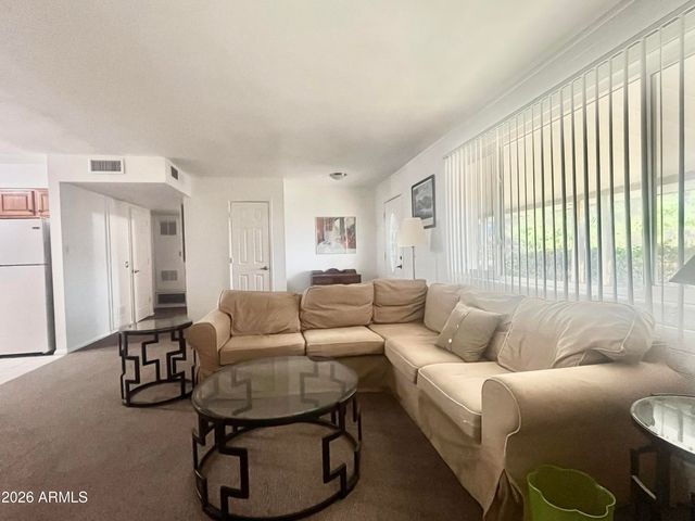 10654 W ALABAMA Avenue, Sun City, AZ 85351